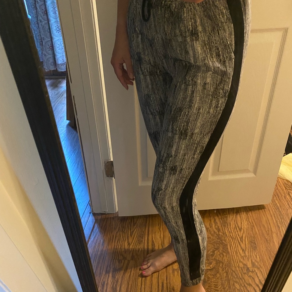 Pants - Picture 2 of 3